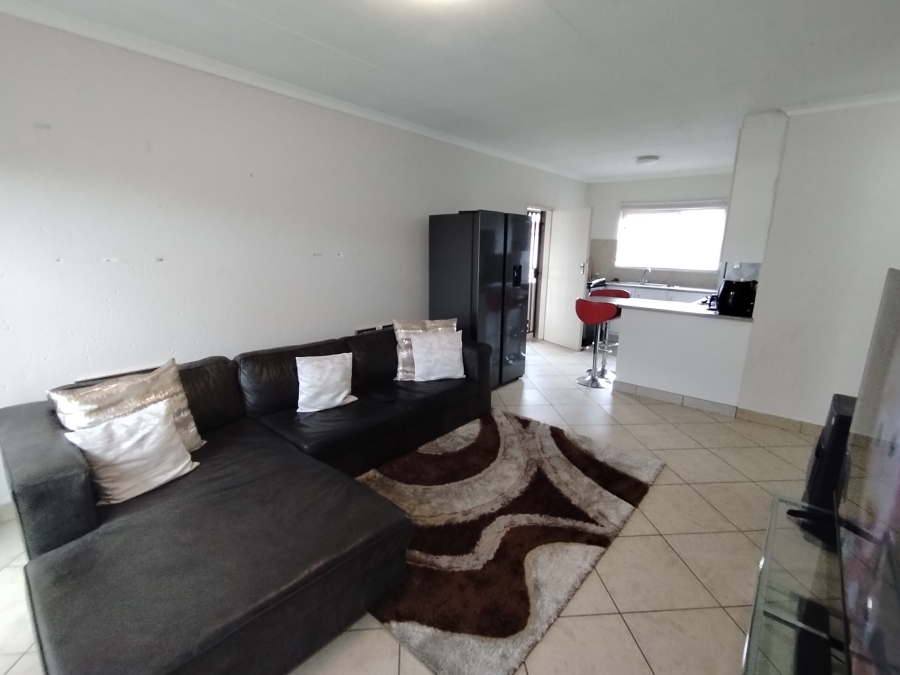 2 Bedroom Property for Sale in Eveleigh Gauteng