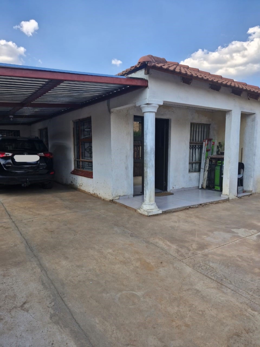 3 Bedroom Property for Sale in Karenpark Gauteng