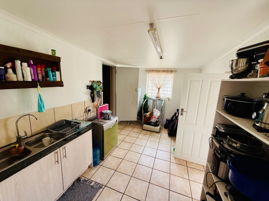 3 Bedroom Property for Sale in Florauna Gauteng