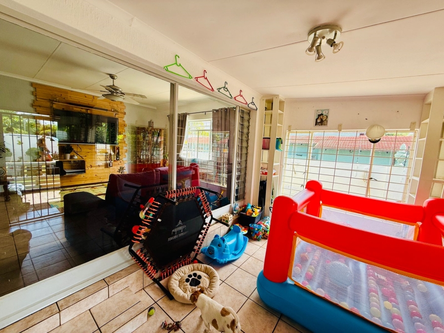 3 Bedroom Property for Sale in Florauna Gauteng