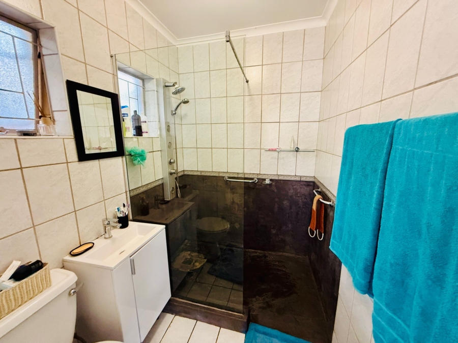 3 Bedroom Property for Sale in Florauna Gauteng