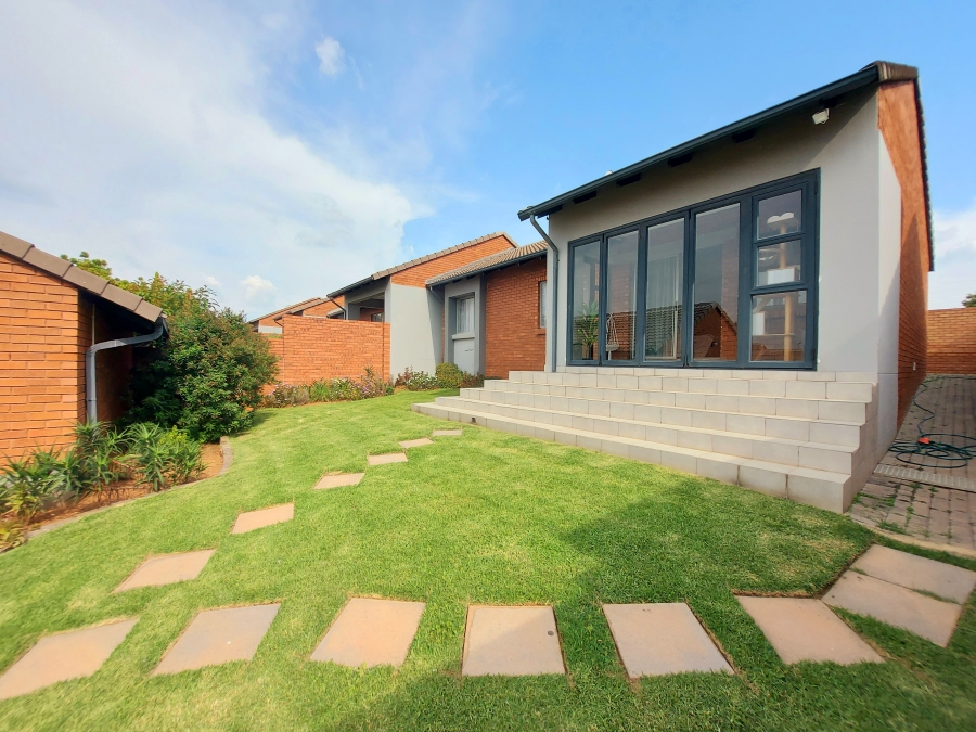 3 Bedroom Property for Sale in Mooikloof Ridge Gauteng