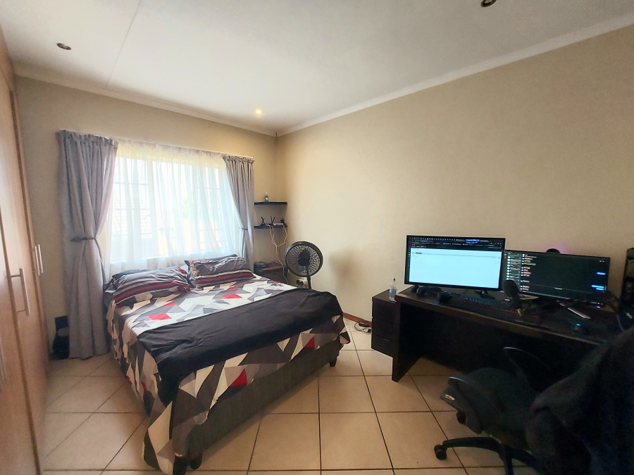 3 Bedroom Property for Sale in Mooikloof Ridge Gauteng