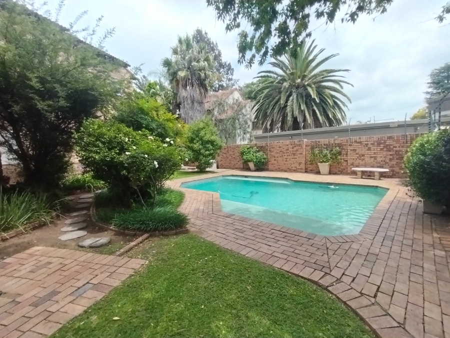 To Let 3 Bedroom Property for Rent in Edenburg Gauteng