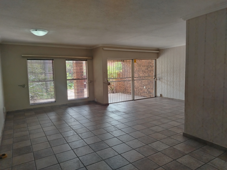 To Let 3 Bedroom Property for Rent in Edenburg Gauteng