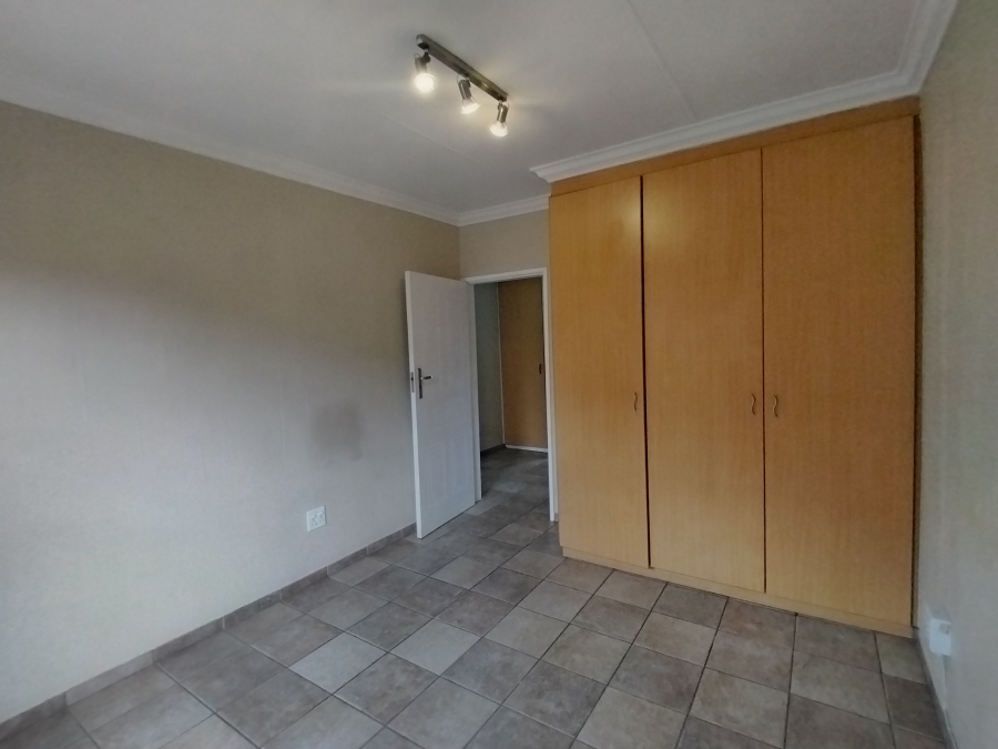 To Let 3 Bedroom Property for Rent in Edenburg Gauteng