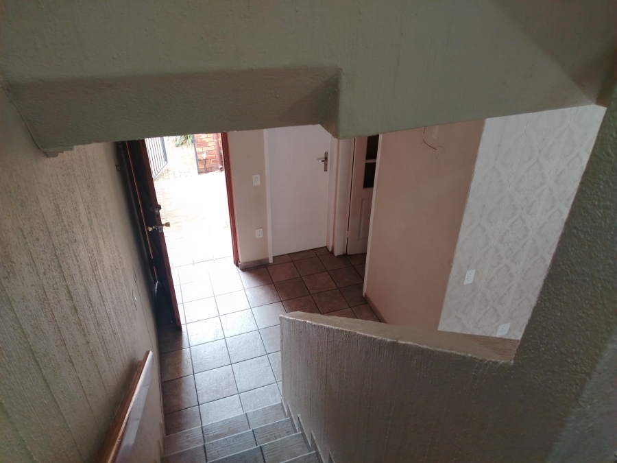 To Let 3 Bedroom Property for Rent in Edenburg Gauteng