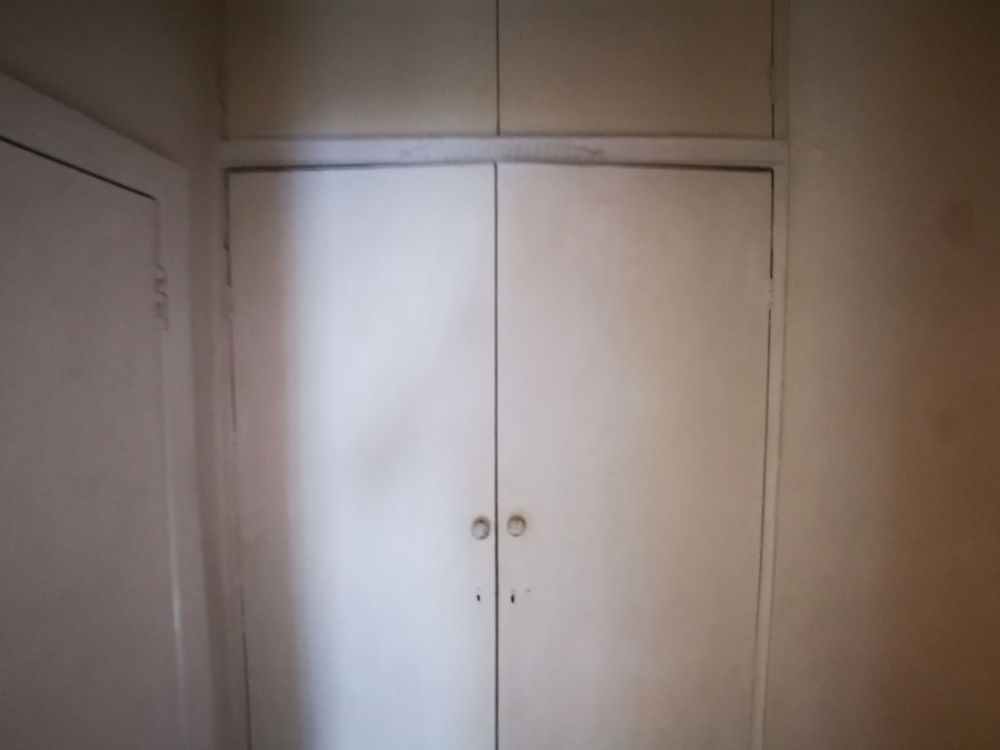 3 Bedroom Property for Sale in Orange Grove Gauteng