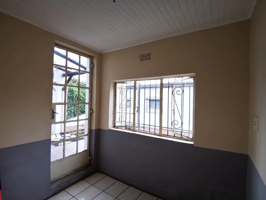 3 Bedroom Property for Sale in Orange Grove Gauteng