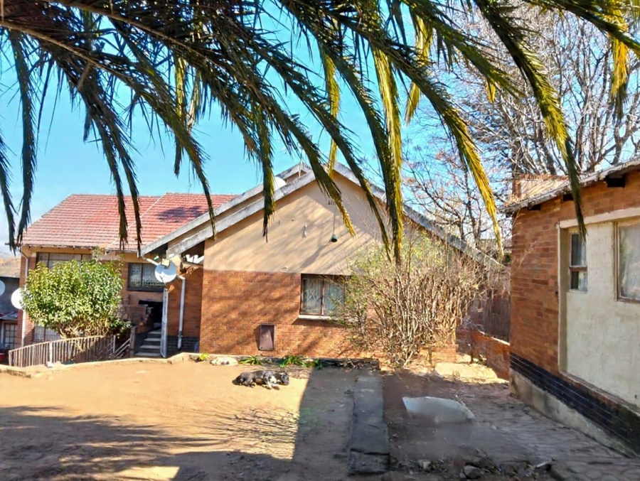 5 Bedroom Property for Sale in Rosettenville Gauteng