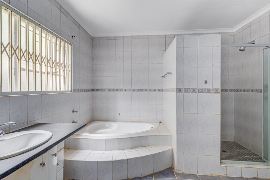 To Let 3 Bedroom Property for Rent in Kyalami Hills Gauteng