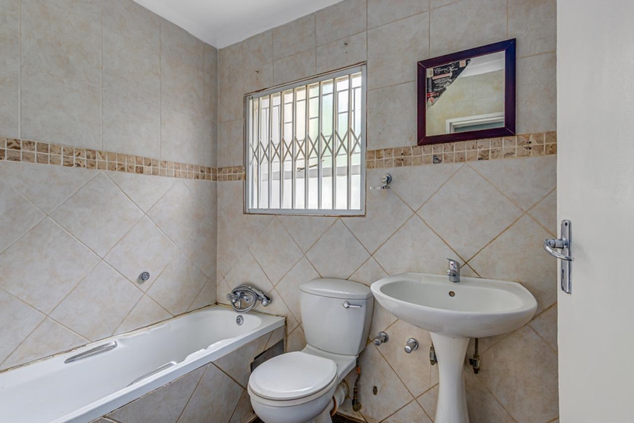 To Let 3 Bedroom Property for Rent in Kyalami Hills Gauteng