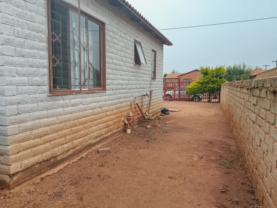 2 Bedroom Property for Sale in Ga-Rankuwa Unit 24 Gauteng
