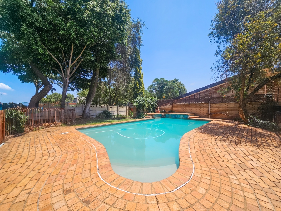 3 Bedroom Property for Sale in Brooklyn Gauteng