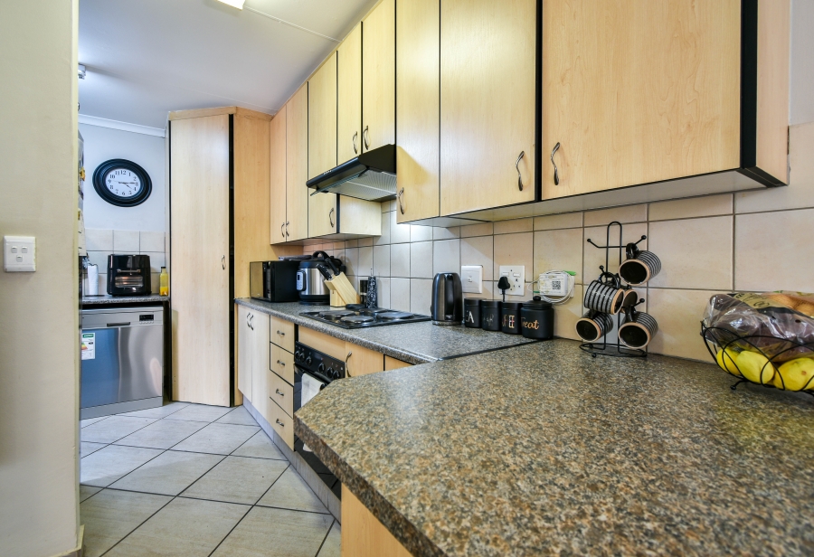 3 Bedroom Property for Sale in Magalieskruin Gauteng