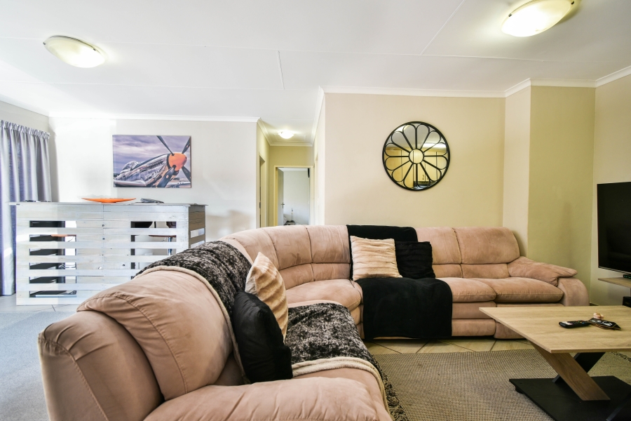 3 Bedroom Property for Sale in Magalieskruin Gauteng