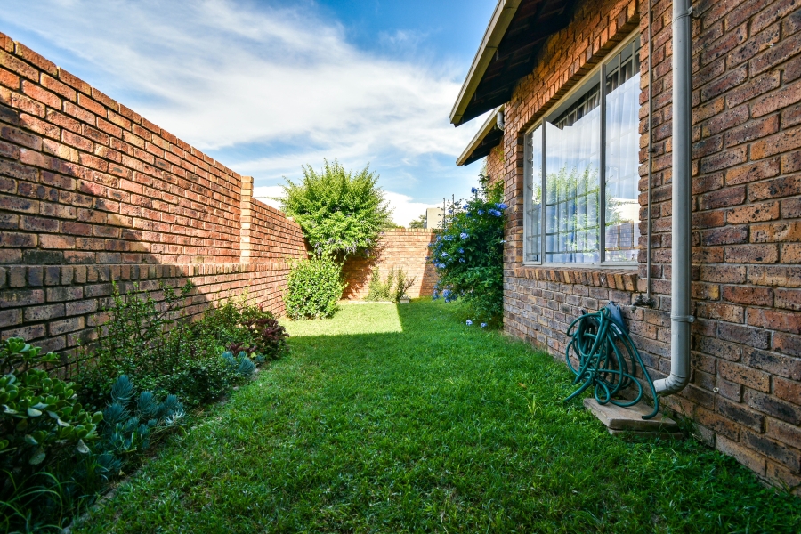 3 Bedroom Property for Sale in Magalieskruin Gauteng