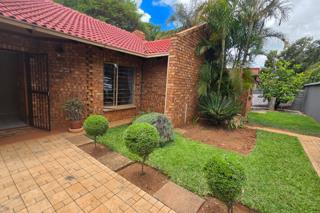 4 Bedroom Property for Sale in Doornpoort Gauteng