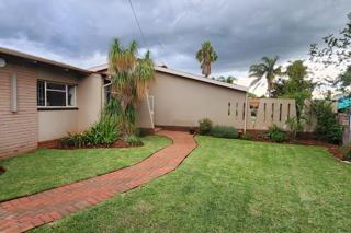 3 Bedroom Property for Sale in Sinoville Gauteng