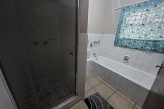 2 Bedroom Property for Sale in Montana Tuine Gauteng