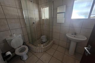 2 Bedroom Property for Sale in Montana Tuine Gauteng
