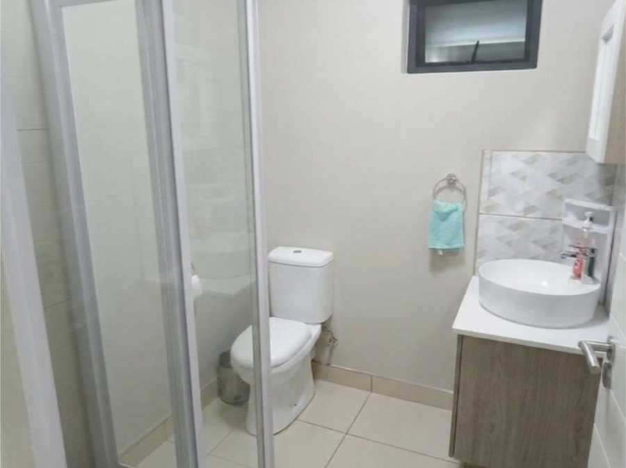 2 Bedroom Property for Sale in Halfway Gardens Gauteng