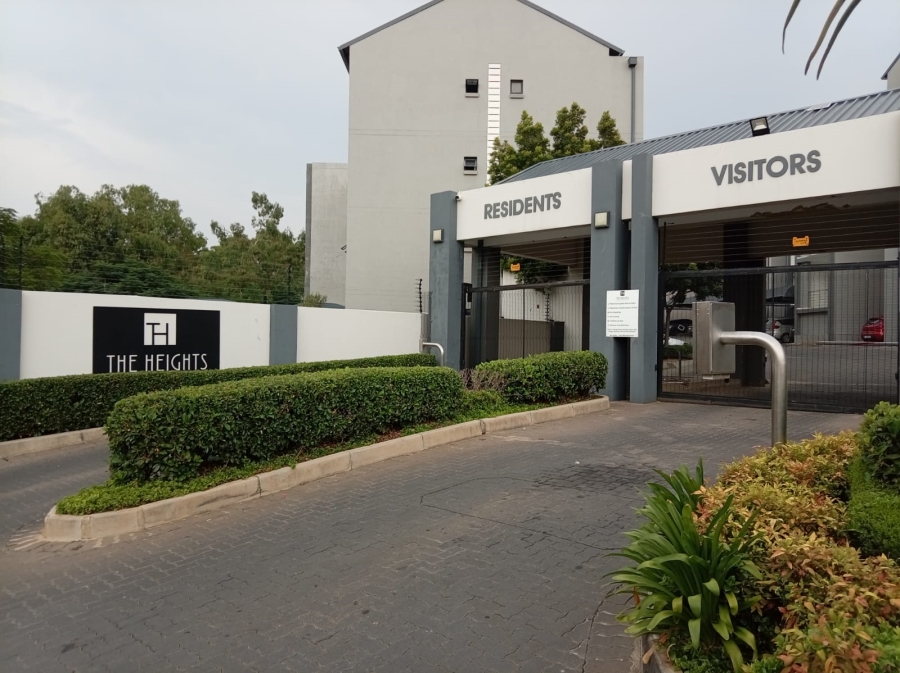 2 Bedroom Property for Sale in Halfway Gardens Gauteng