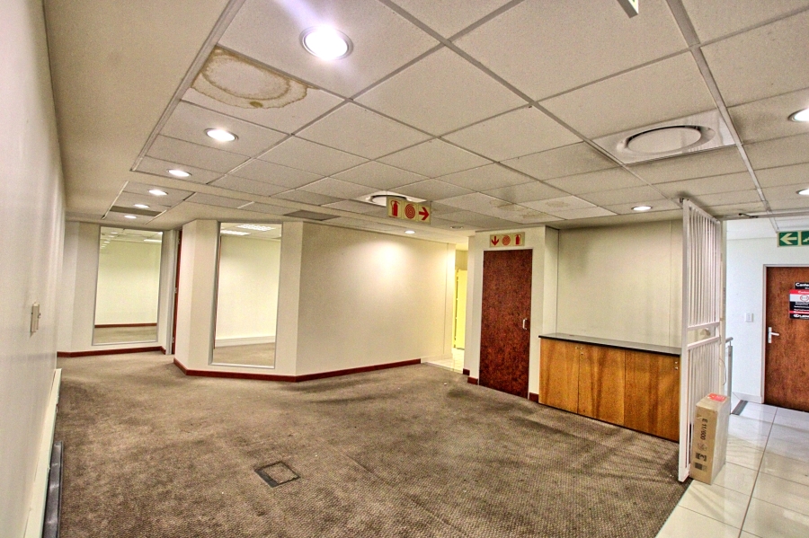 To Let commercial Property for Rent in Roodepoort Gauteng