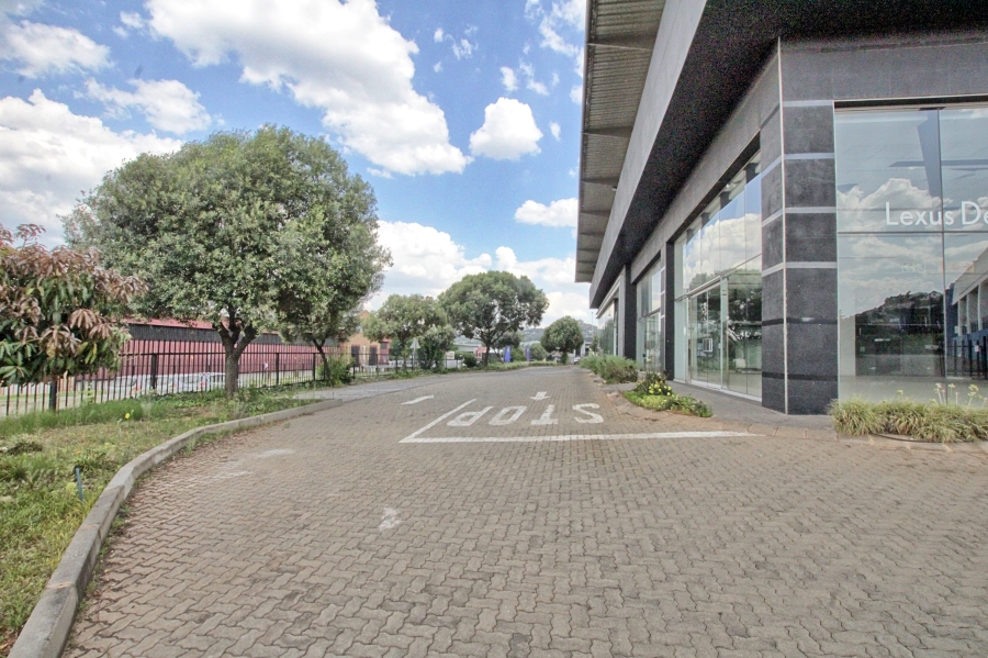 To Let commercial Property for Rent in Roodepoort Gauteng