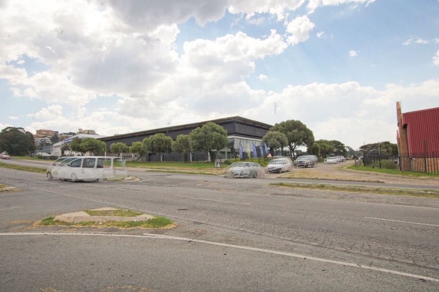 To Let commercial Property for Rent in Roodepoort Gauteng