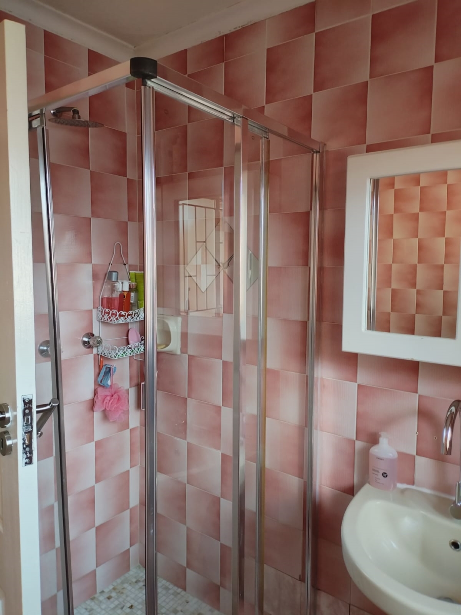 3 Bedroom Property for Sale in Bakerton Gauteng