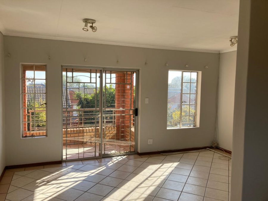 2 Bedroom Property for Sale in Equestria Gauteng