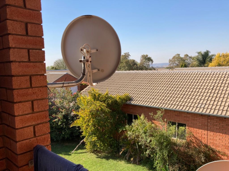 2 Bedroom Property for Sale in Equestria Gauteng