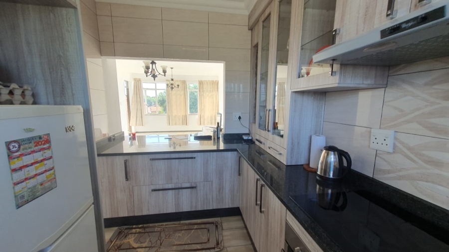 2 Bedroom Property for Sale in Raceview Gauteng