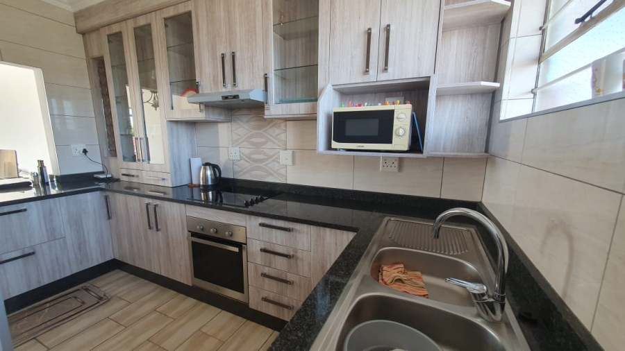 2 Bedroom Property for Sale in Raceview Gauteng