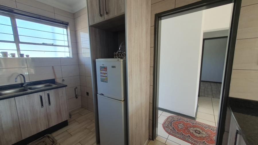 2 Bedroom Property for Sale in Raceview Gauteng