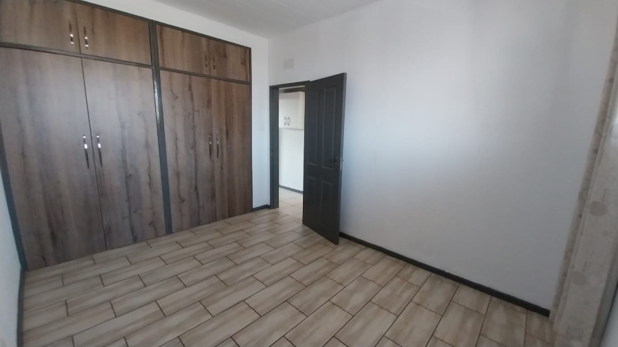2 Bedroom Property for Sale in Raceview Gauteng
