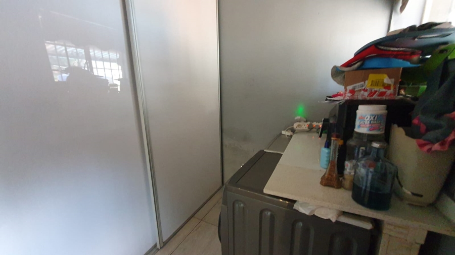 4 Bedroom Property for Sale in Rewlatch Gauteng