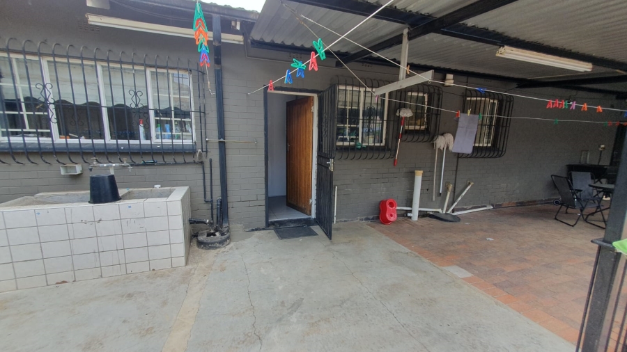 4 Bedroom Property for Sale in Rewlatch Gauteng