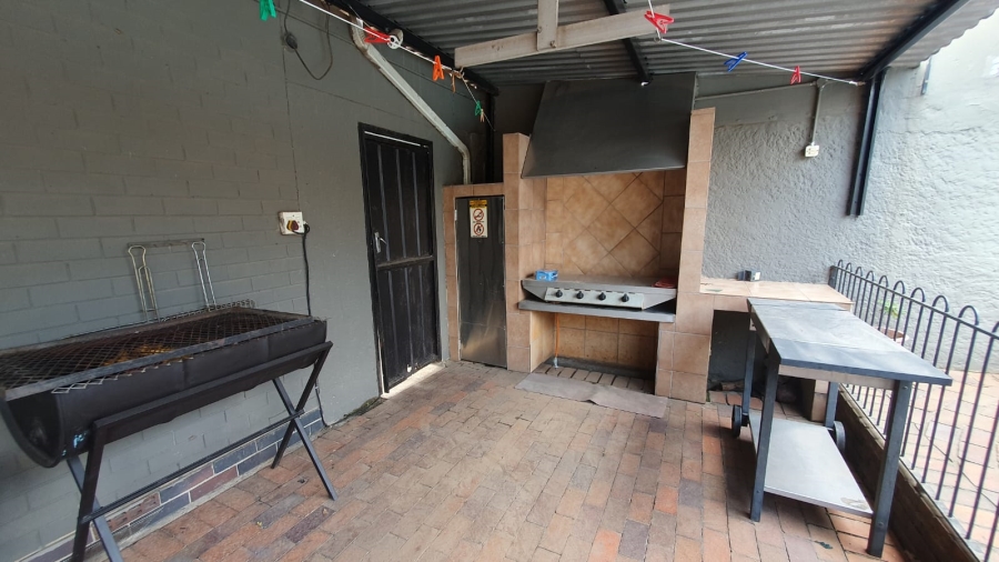 4 Bedroom Property for Sale in Rewlatch Gauteng