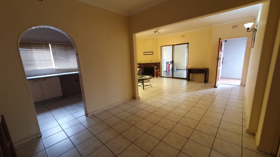 4 Bedroom Property for Sale in Roseacre Gauteng