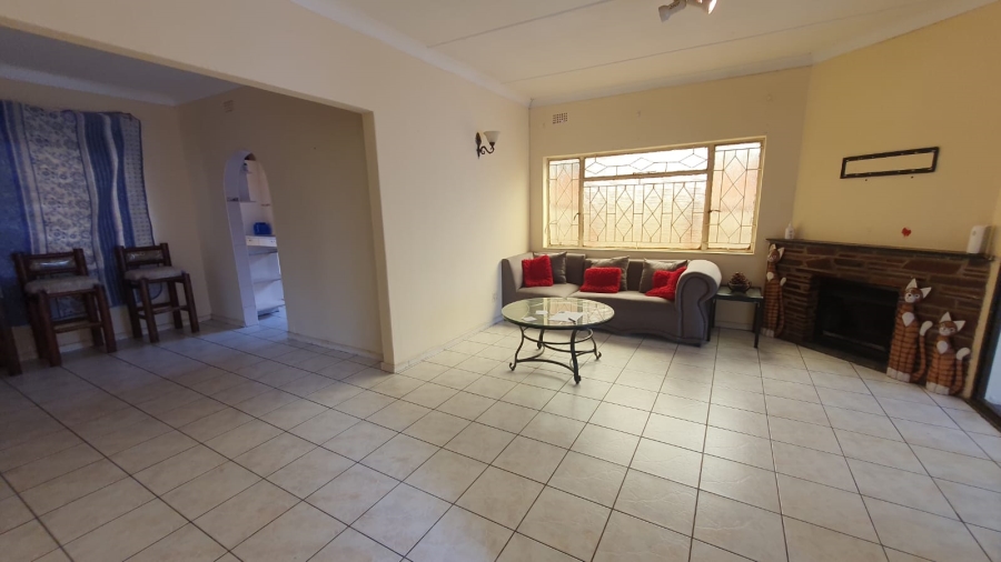 4 Bedroom Property for Sale in Roseacre Gauteng