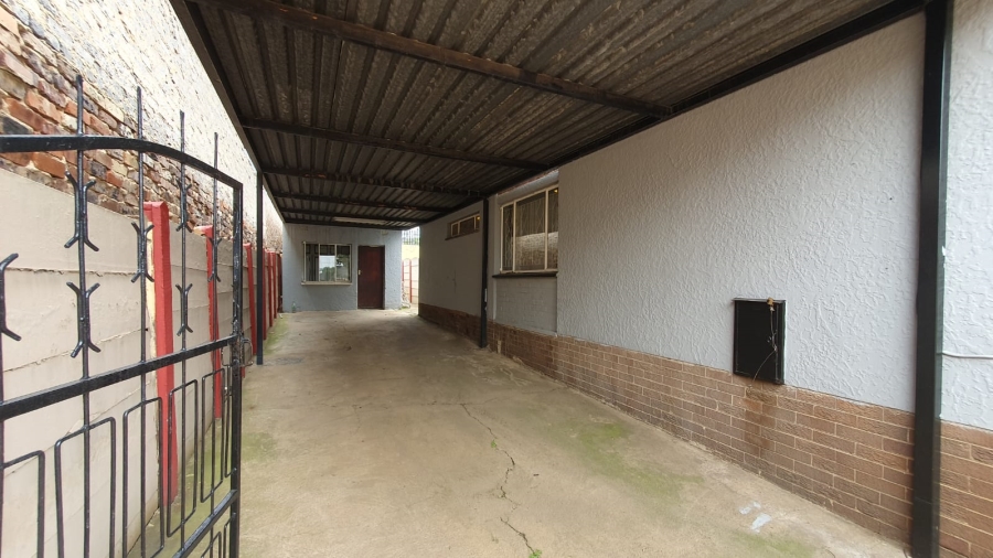 4 Bedroom Property for Sale in Roseacre Gauteng