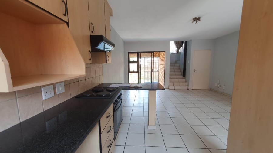 2 Bedroom Property for Sale in Florentia Gauteng