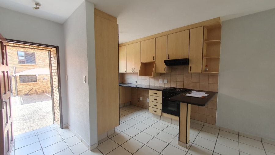 2 Bedroom Property for Sale in Florentia Gauteng