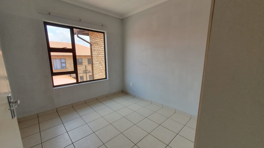 2 Bedroom Property for Sale in Florentia Gauteng