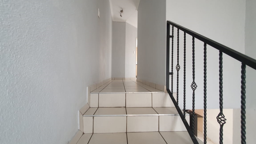 2 Bedroom Property for Sale in Florentia Gauteng