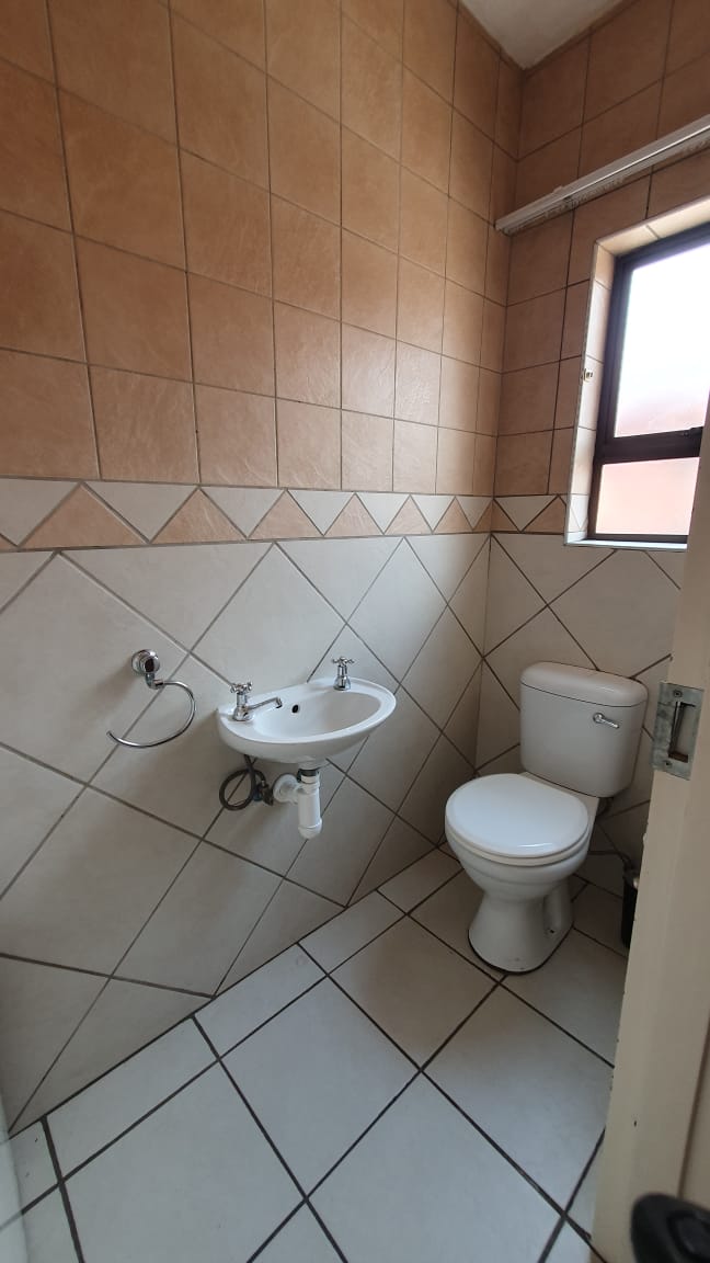 2 Bedroom Property for Sale in Florentia Gauteng