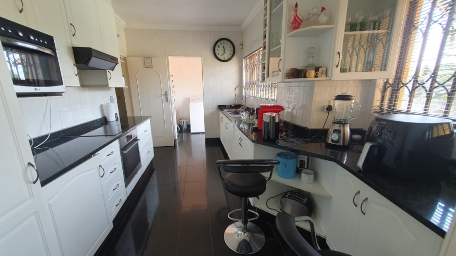 4 Bedroom Property for Sale in Lambton Gauteng