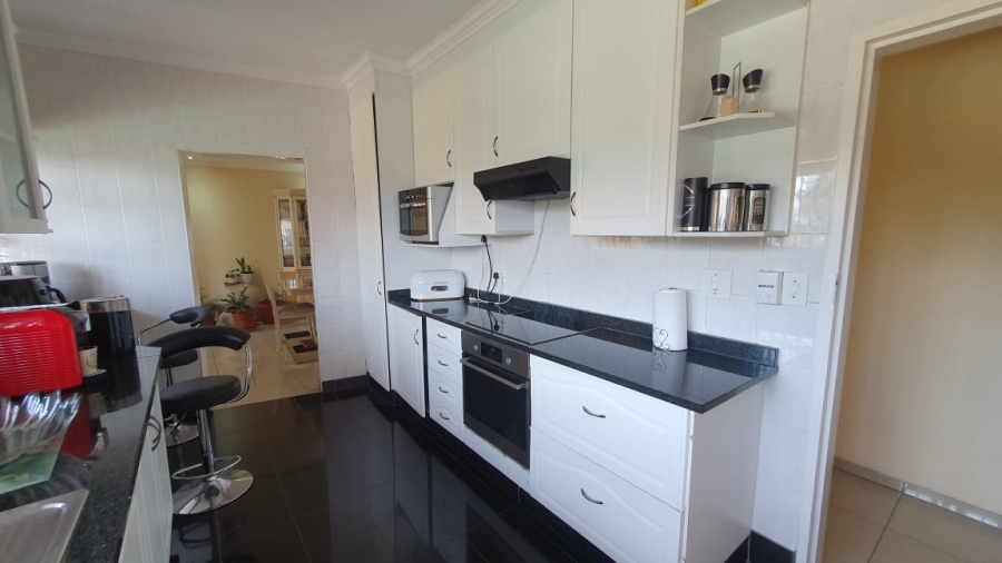 4 Bedroom Property for Sale in Lambton Gauteng